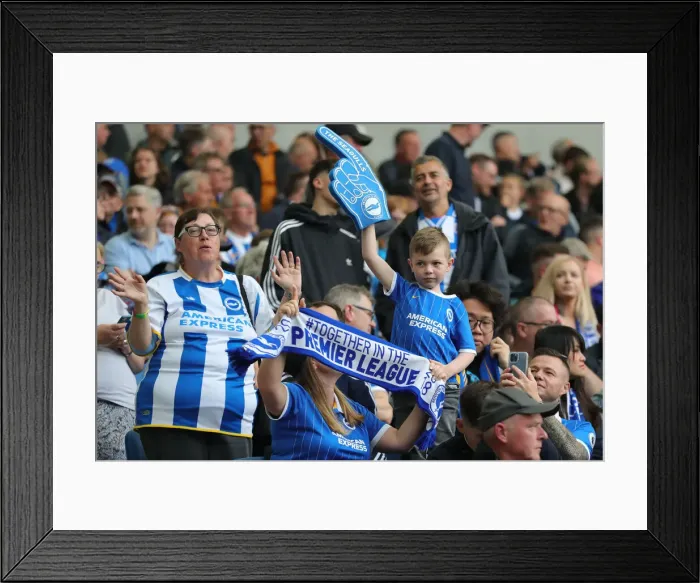 Framed Print : Intense Premier League Showdown: Brighton & Hove Albion vs Manchester United (7 May 2022) Framed Print : Intense Premier League Showdown: Brighton & Hove Albion vs Manchester United (7 May 2022)