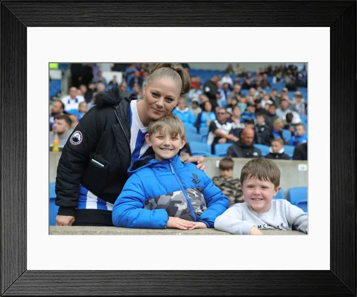 Framed Print : Intense Premier League Showdown: Brighton & Hove Albion vs Manchester United (7th May 2022) Framed Print : Intense Premier League Showdown: Brighton & Hove Albion vs Manchester United (7th May 2022)