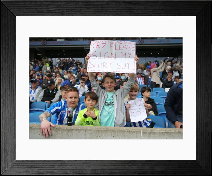 Framed Print : Intense Premier League Showdown: Brighton & Hove Albion vs Manchester United (7th May 2022) Framed Print : Intense Premier League Showdown: Brighton & Hove Albion vs Manchester United (7th May 2022)