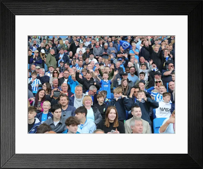 Framed Print : Intense Premier League Showdown: Brighton & Hove Albion vs Manchester United (7th May 2022) Framed Print : Intense Premier League Showdown: Brighton & Hove Albion vs Manchester United (7th May 2022)