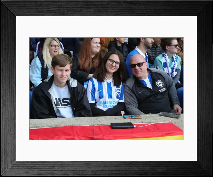 Framed Print : Intense Premier League Showdown: Brighton & Hove Albion vs Manchester United (7th May 2022) Framed Print : Intense Premier League Showdown: Brighton & Hove Albion vs Manchester United (7th May 2022)