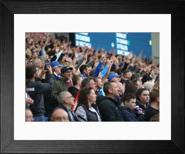 Framed Print : Intense Premier League Showdown: Brighton & Hove Albion vs Manchester United (7 May 2022) Framed Print : Intense Premier League Showdown: Brighton & Hove Albion vs Manchester United (7 May 2022)