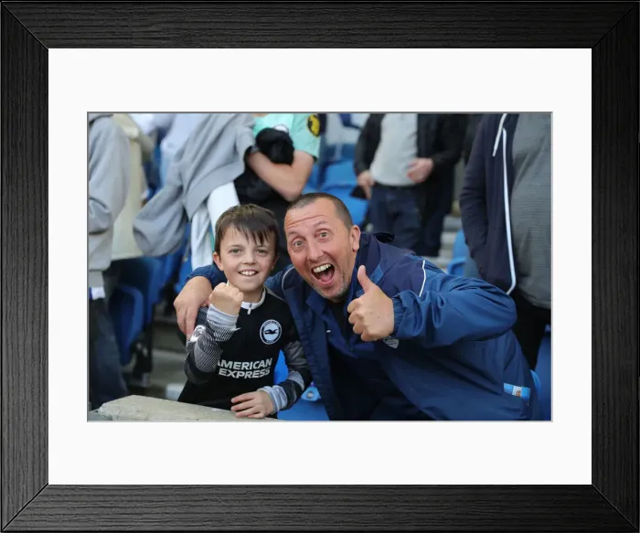 Framed Print : Intense Premier League Showdown: Brighton & Hove Albion vs Manchester United (7th May 2022) Framed Print : Intense Premier League Showdown: Brighton & Hove Albion vs Manchester United (7th May 2022)