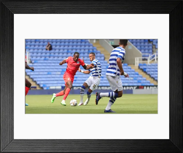 Framed Print : Brighton and Hove Albion Take on Reading in Intense Pre-Season Showdown at Select Car Leasing Stadium (23JUL22) Framed Print : Brighton and Hove Albion Take on Reading in Intense Pre-Season Showdown at Select Car Leasing Stadium (23JUL22)