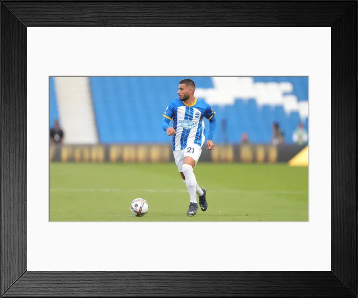 Framed Print : Brighton & Hove Albion vs Espanyol: Pre-Season Showdown at American Express Community Stadium (30.07.22) Framed Print : Brighton & Hove Albion vs Espanyol: Pre-Season Showdown at American Express Community Stadium (30.07.22)