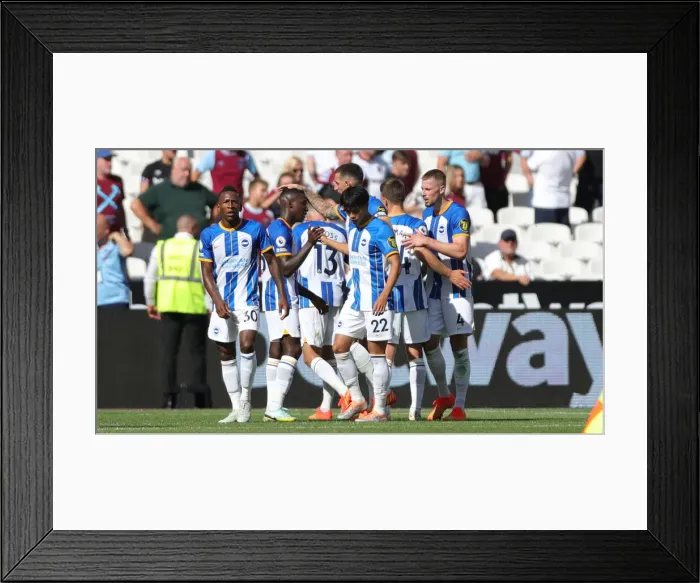 Framed Print : Intense Premier League Clash: West Ham United vs. Brighton and Hove Albion (21st August 2022) Framed Print : Intense Premier League Clash: West Ham United vs. Brighton and Hove Albion (21st August 2022)