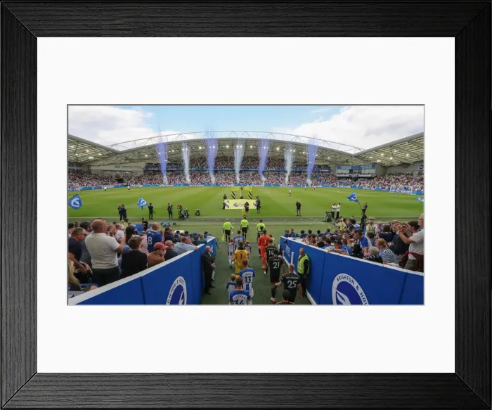 Framed Print : Brighton vs Leeds: Premier League Clash at American Express Community Stadium (27AUG22) Framed Print : Brighton vs Leeds: Premier League Clash at American Express Community Stadium (27AUG22)