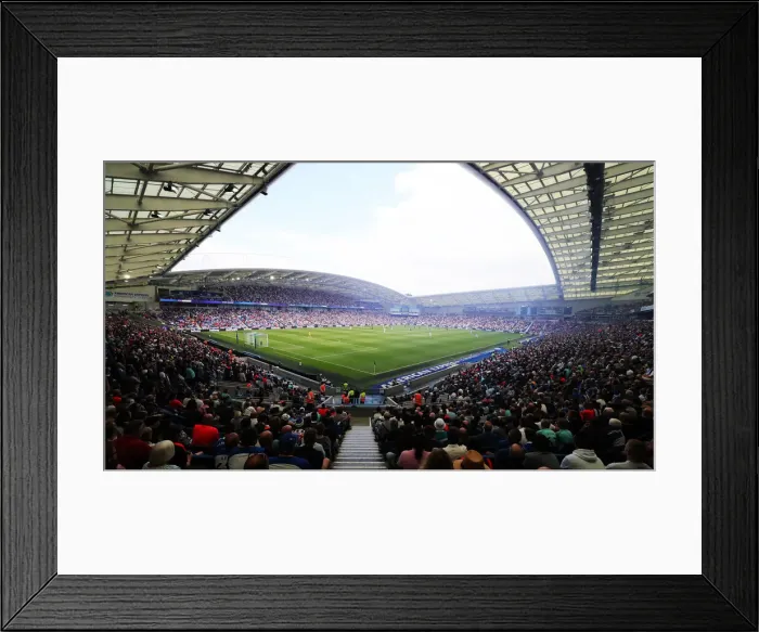 Framed Print : Brighton & Hove Albion vs Leeds United: A Premier League Battle at American Express Community Stadium (27-08-2022)