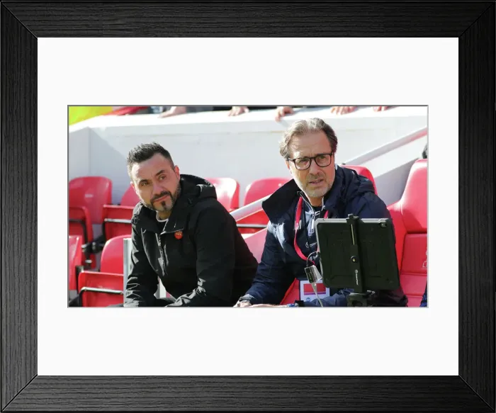 Framed Print : Intense Premier League Showdown: Liverpool vs. Brighton and Hove Albion (1st October 2022) Framed Print : Intense Premier League Showdown: Liverpool vs. Brighton and Hove Albion (1st October 2022)
