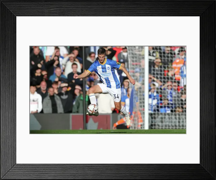 Framed Print : Intense Premier League Showdown: Liverpool vs. Brighton and Hove Albion (1st October 2022) Framed Print : Intense Premier League Showdown: Liverpool vs. Brighton and Hove Albion (1st October 2022)