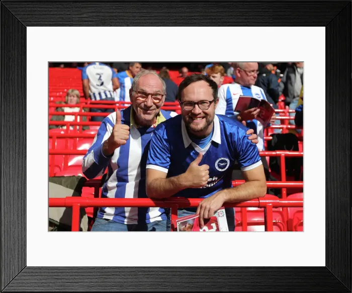 Framed Print : Intense Premier League Showdown: Liverpool vs. Brighton and Hove Albion (1st October 2022) Framed Print : Intense Premier League Showdown: Liverpool vs. Brighton and Hove Albion (1st October 2022)
