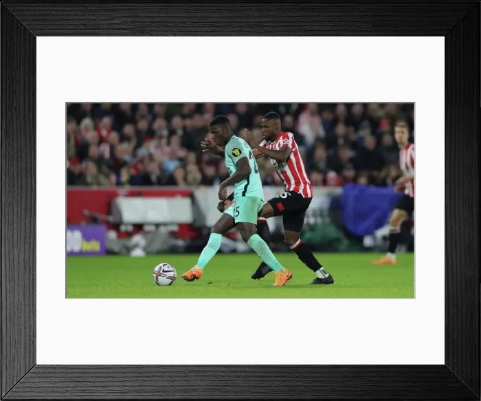 Framed Print : Intense Premier League Showdown: Brentford vs. Brighton and Hove Albion (14th October 2022) Framed Print : Intense Premier League Showdown: Brentford vs. Brighton and Hove Albion (14th October 2022)