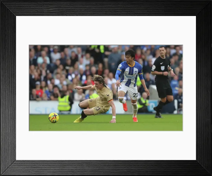 Framed Print : Intense Premier League Showdown: Brighton & Hove Albion vs. Chelsea (29th November 2022) Framed Print : Intense Premier League Showdown: Brighton & Hove Albion vs. Chelsea (29th November 2022)