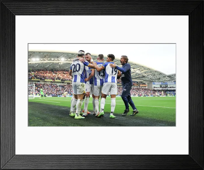 Framed Print : Intense Premier League Showdown: Brighton & Hove Albion vs. Chelsea (29th November 2022) Framed Print : Intense Premier League Showdown: Brighton & Hove Albion vs. Chelsea (29th November 2022)