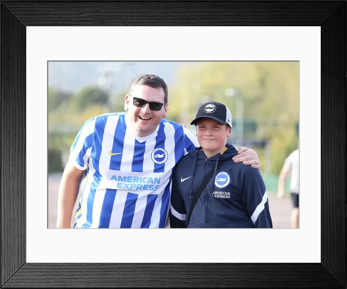 Framed Print : Intense Premier League Clash: Brighton & Hove Albion vs. Chelsea (29OCT22) Framed Print : Intense Premier League Clash: Brighton & Hove Albion vs. Chelsea (29OCT22)