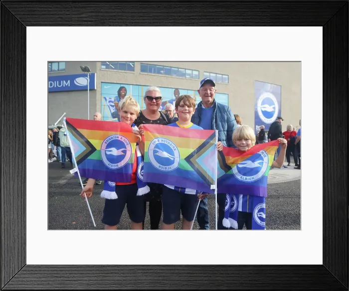 Framed Print : Intense Premier League Showdown: Brighton & Hove Albion vs. Chelsea (29.11.22) Framed Print : Intense Premier League Showdown: Brighton & Hove Albion vs. Chelsea (29.11.22)