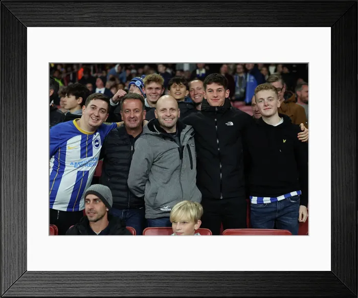 Framed Print : Carabao Cup Clash: Arsenal vs. Brighton & Hove Albion at Emirates Stadium (09NOV22)