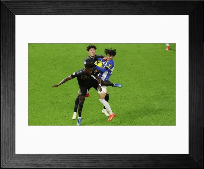 Framed Print : Battling it Out: Brighton & Hove Albion vs Arsenal - Premier League Clash (31DEC22) Framed Print : Battling it Out: Brighton & Hove Albion vs Arsenal - Premier League Clash (31DEC22)