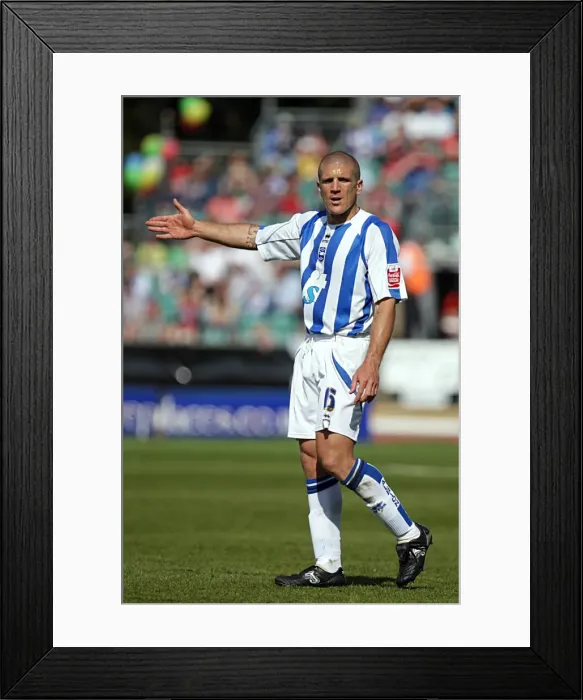 Framed Print : Focused: Unyielding Defender Adam El-Abd, Brighton and Hove Albion FC Framed Print : Focused: Unyielding Defender Adam El-Abd, Brighton and Hove Albion FC