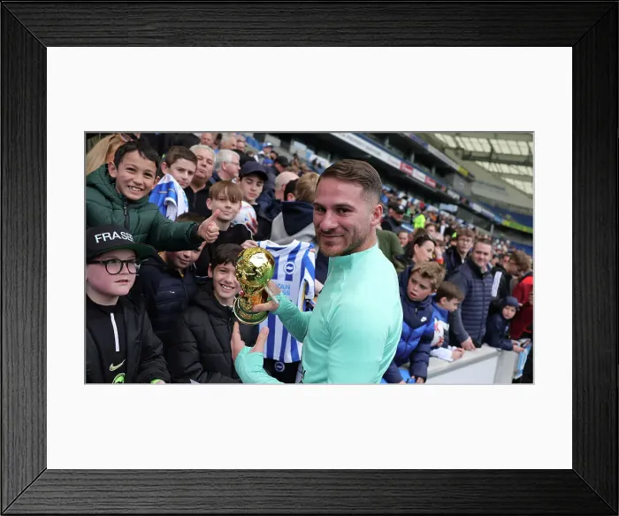 Framed Print : Brighton & Hove Albion FC: Open Training Session at American Express Community Stadium (April 11, 2023) Framed Print : Brighton & Hove Albion FC: Open Training Session at American Express Community Stadium (April 11, 2023)