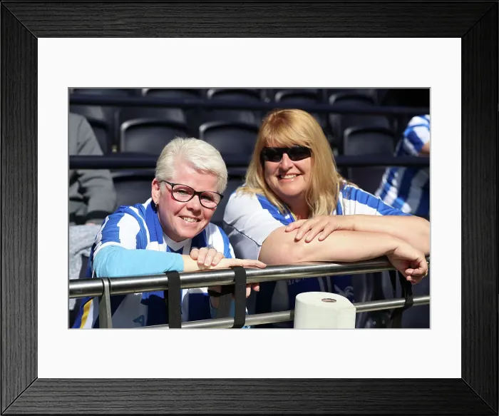 Framed Print : Intense Premier League Clash: Tottenham vs. Brighton (08APR23) Framed Print : Intense Premier League Clash: Tottenham vs. Brighton (08APR23)