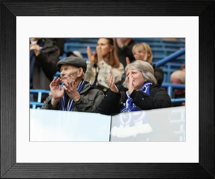 Framed Print : Premier League Showdown: Chelsea vs. Brighton & Hove Albion (15APR23) Framed Print : Premier League Showdown: Chelsea vs. Brighton & Hove Albion (15APR23)