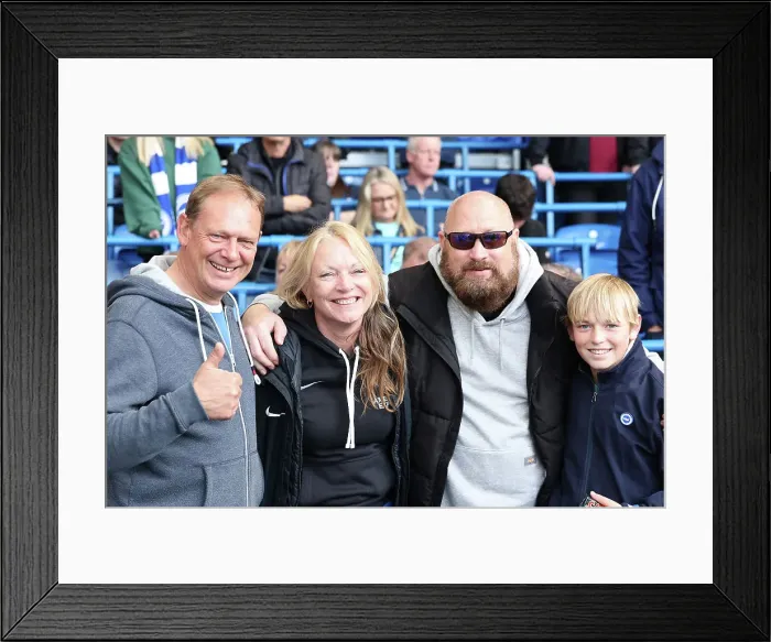 Framed Print : Premier League Battle: Chelsea vs. Brighton & Hove Albion (15APR23) Framed Print : Premier League Battle: Chelsea vs. Brighton & Hove Albion (15APR23)