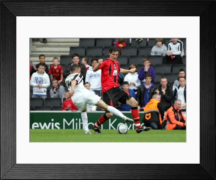 Framed Print : Dunk MKDons 1212 Framed Print : Dunk MKDons 1212
