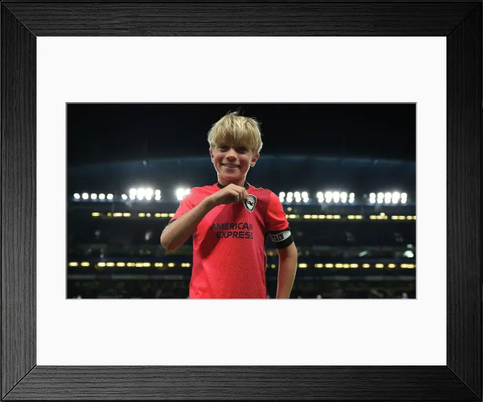 Framed Print : Carabao Cup Showdown: Chelsea vs. Brighton and Hove Albion at Stamford Bridge (September 27, 2023) Framed Print : Carabao Cup Showdown: Chelsea vs. Brighton and Hove Albion at Stamford Bridge (September 27, 2023)