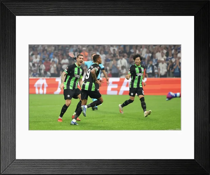 Framed Print : Marseille vs. Brighton: Europa League Battle at Velodrome Stadium (05OCT23) Framed Print : Marseille vs. Brighton: Europa League Battle at Velodrome Stadium (05OCT23)