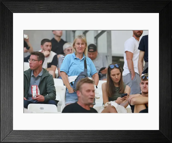 Framed Print : Europa League Showdown: Marseille vs. Brighton at Velodrome Stadium (05OCT23) Framed Print : Europa League Showdown: Marseille vs. Brighton at Velodrome Stadium (05OCT23)