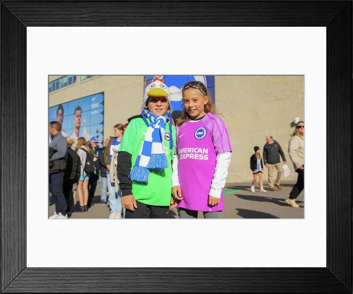 Framed Print : Brighton & Hove Albion Women vs. Tottenham Hotspur Women: A Premier League Showdown at the Amex Stadium (15th October 2023) Framed Print : Brighton & Hove Albion Women vs. Tottenham Hotspur Women: A Premier League Showdown at the Amex Stadium (15th October 2023)