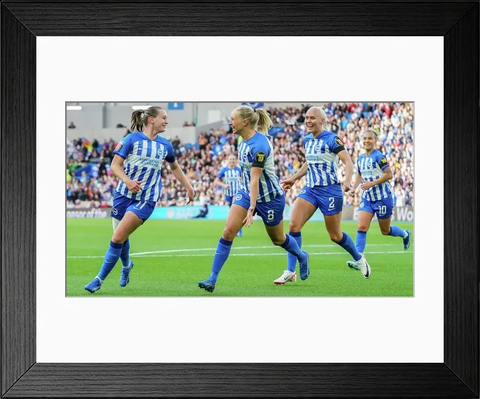 Framed Print : Battle in the Women's Super League: Brighton & Hove Albion vs. Tottenham Hotspur (15OCT23) Framed Print : Battle in the Women's Super League: Brighton & Hove Albion vs. Tottenham Hotspur (15OCT23)