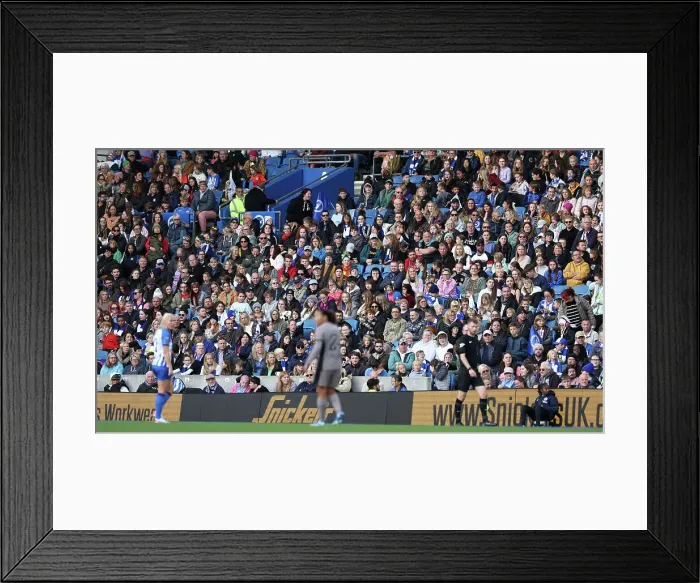 Framed Print : Brighton & Hove Albion vs. Tottenham Hotspur: A Premier Thriller - Women's Super League Showdown (15OCT23) Framed Print : Brighton & Hove Albion vs. Tottenham Hotspur: A Premier Thriller - Women's Super League Showdown (15OCT23)