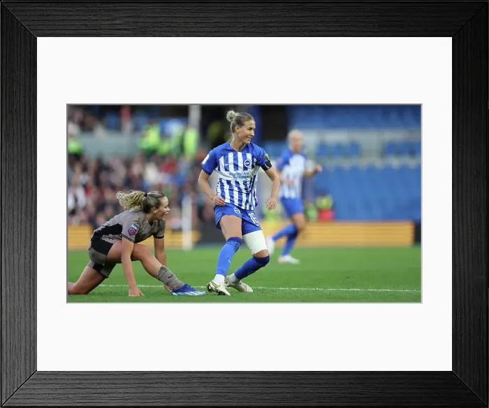 Framed Print : Brighton & Hove Albion Women vs. Tottenham Hotspur Women: A Premier League Showdown at Amex Stadium (15th October 2023)