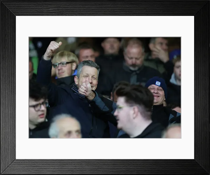 Framed Print : Intense Premier League Battle: Everton vs. Brighton & Hove Albion at Goodison Park (04NOV23)
