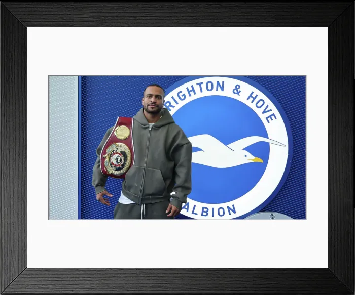 Framed Print : Intense Premier League Showdown: Brighton & Hove Albion vs. Sheffield United (12NOV23)