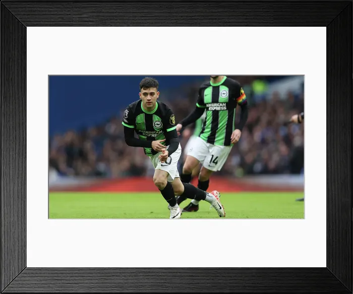 Framed Print : Chelsea v Brighton and Hove Albion Premier League 03DEC23 Framed Print : Chelsea v Brighton and Hove Albion Premier League 03DEC23