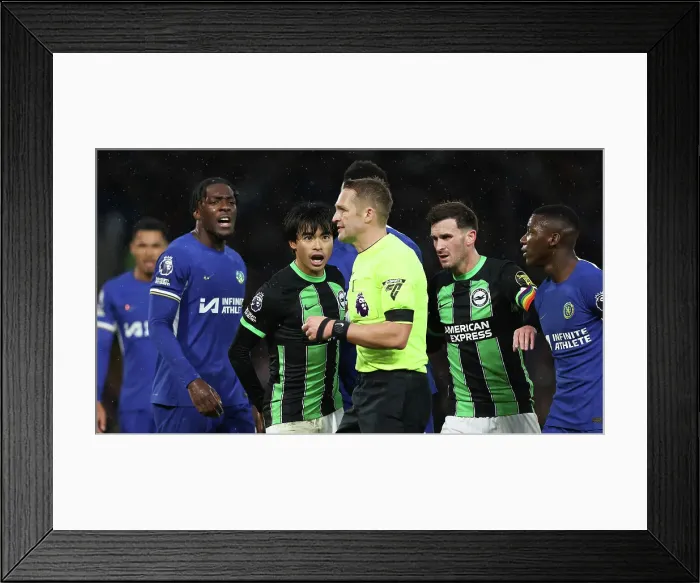 Framed Print : Decisive Moments: Chelsea vs. Brighton & Hove Albion at Stamford Bridge (03DEC23) Framed Print : Decisive Moments: Chelsea vs. Brighton & Hove Albion at Stamford Bridge (03DEC23)