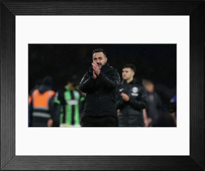 Framed Print : Decisive Moments: Chelsea vs. Brighton & Hove Albion at Stamford Bridge (03DEC23) Framed Print : Decisive Moments: Chelsea vs. Brighton & Hove Albion at Stamford Bridge (03DEC23)