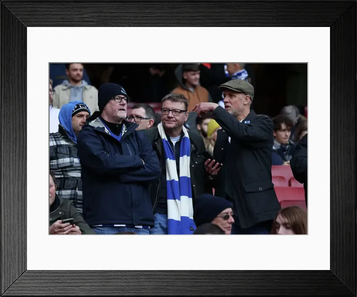 Framed Print : Decisive Moment: Arsenal vs. Brighton & Hove Albion - Premier League Showdown (17DEC23)