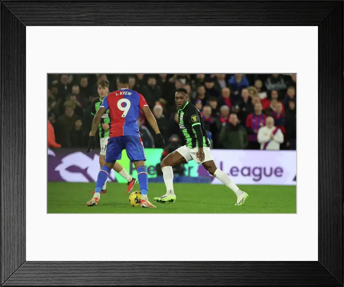 Framed Print : Game Changer: Decisive Moment in the Premier League Clash between Crystal Palace and Brighton & Hove Albion (21st December 2023) Framed Print : Game Changer: Decisive Moment in the Premier League Clash between Crystal Palace and Brighton & Hove Albion (21st December 2023)