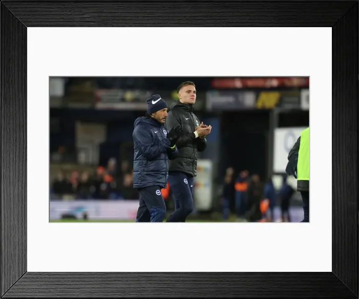 Framed Print : Luton Town v Brighton and Hove Albion Premier League 30JAN24 Framed Print : Luton Town v Brighton and Hove Albion Premier League 30JAN24