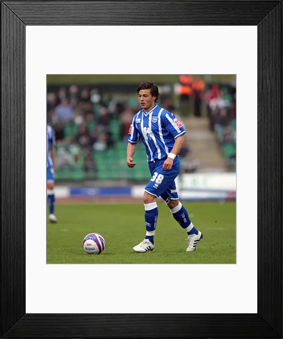 Framed Print : Brighton & Hove Albion vs Yeovil Town: 2009-10 Home Matches Gallery Framed Print : Brighton & Hove Albion vs Yeovil Town: 2009-10 Home Matches Gallery
