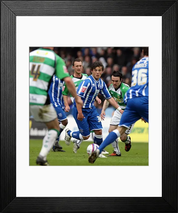 Framed Print : Brighton & Hove Albion: 2009-10 Home Matches vs Yeovil Town Framed Print : Brighton & Hove Albion: 2009-10 Home Matches vs Yeovil Town