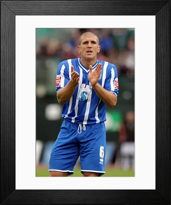 Framed Print : Adam El-Abd: Unyielding Defender of Brighton & Hove Albion FC Framed Print : Adam El-Abd: Unyielding Defender of Brighton & Hove Albion FC