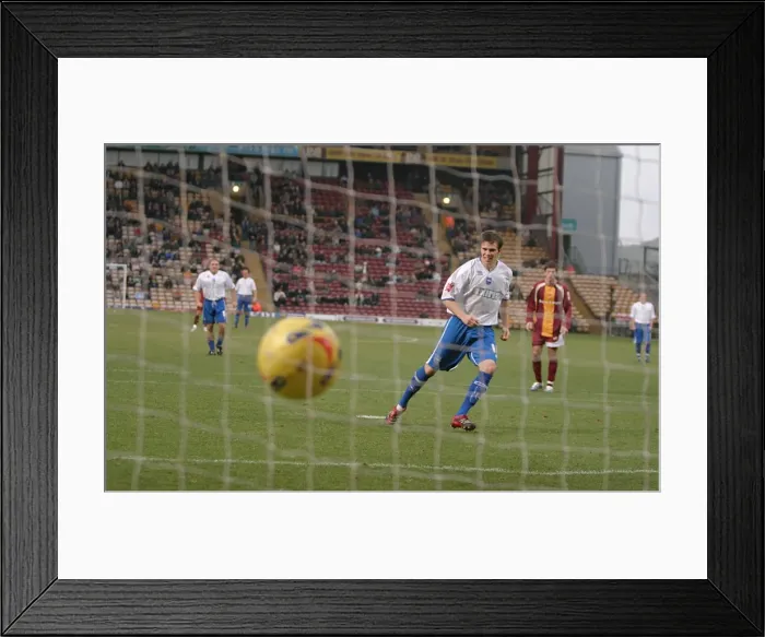 Framed Print : hammond pen 02 Framed Print : hammond pen 02