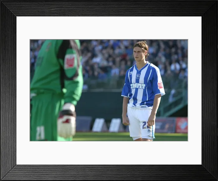 Framed Print : Sam Williams Framed Print : Sam Williams