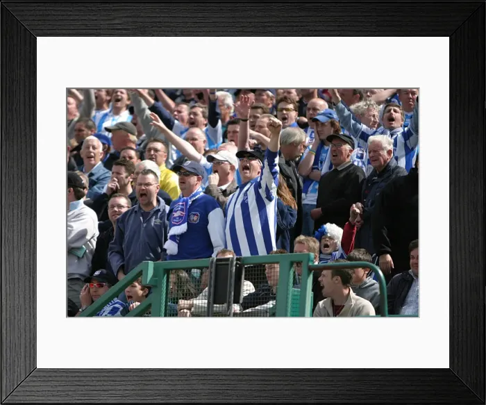 Framed Print : Ipswich (h) 2004-05 Framed Print : Ipswich (h) 2004-05