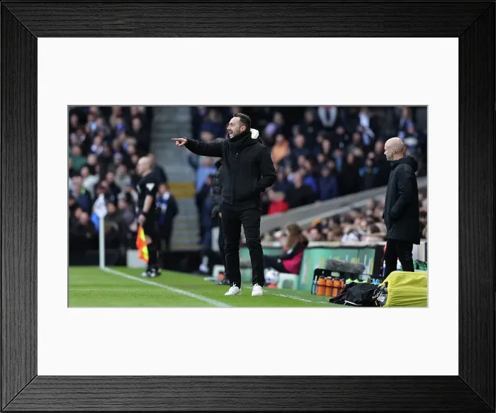 Framed Print : Fulham v Brighton and Hove Albion Premier League 02MAR24 Framed Print : Fulham v Brighton and Hove Albion Premier League 02MAR24